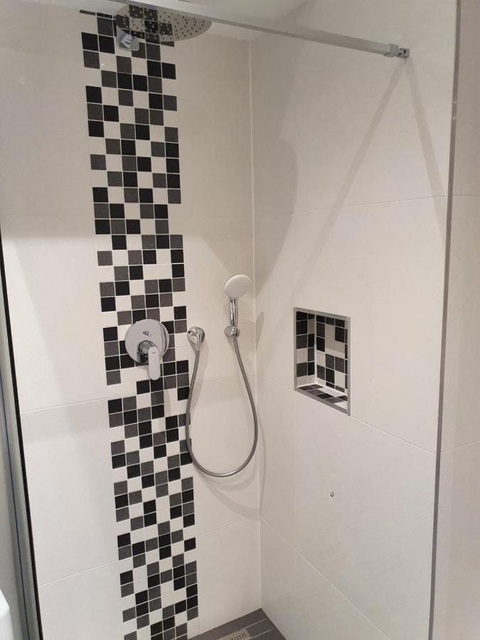 Smarte Dachgeschosswohnung Mit 2 Terrassen Direkt Am Hauptbahnhof Відень Екстер'єр фото